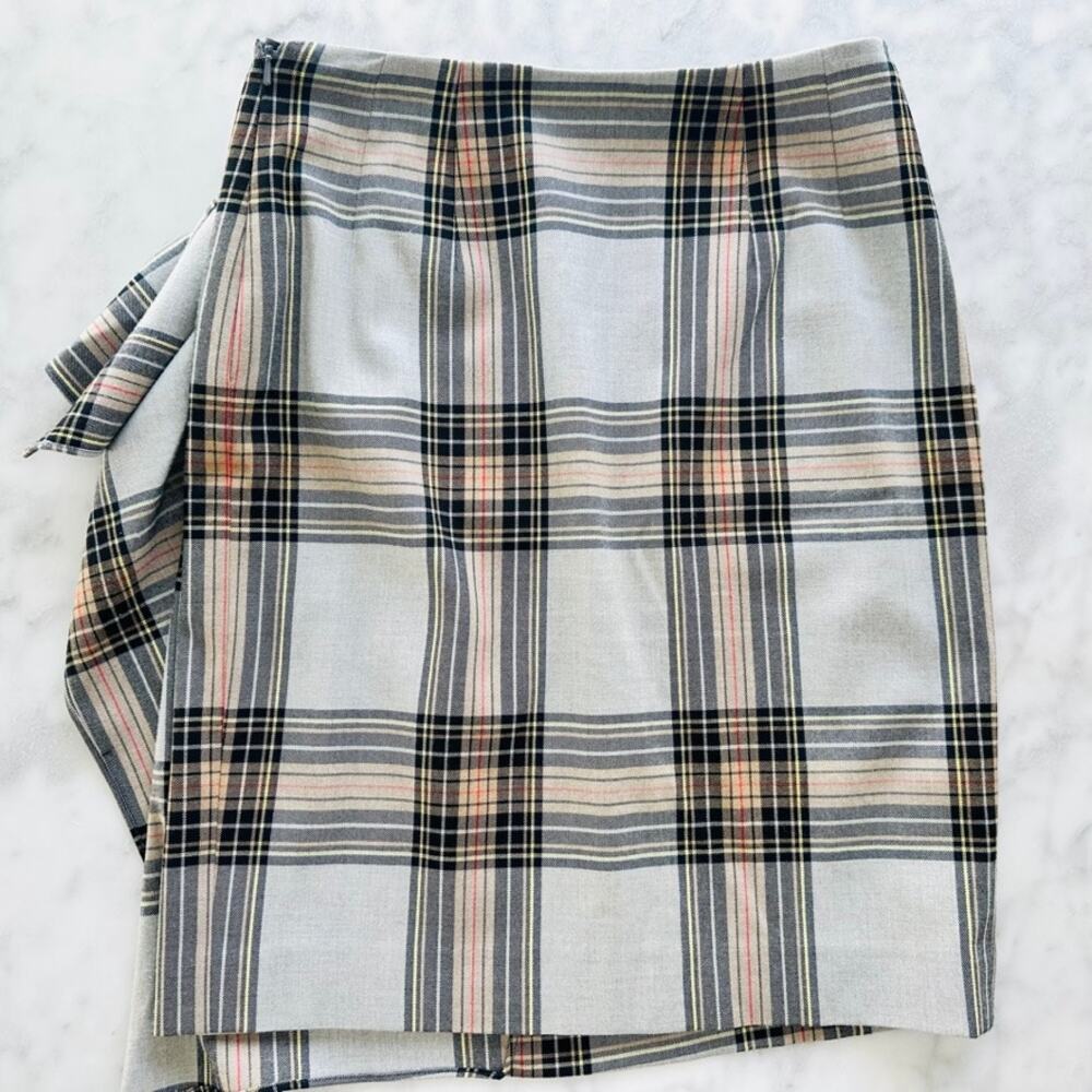 Etcetera Ladies Plaid Wrap Skirt Size 2 Contemporary Classic Grey Black Tartan - Picture 6 of 7